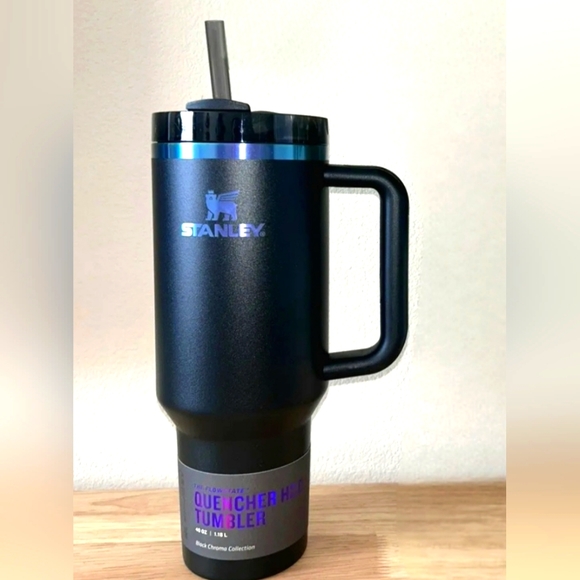 BNWT! STANLEY - THE BLACK CHROMA QUENCHER H2.0 FLOWSTATE™ TUMBLER | 40 OZ - Picture 5 of 16